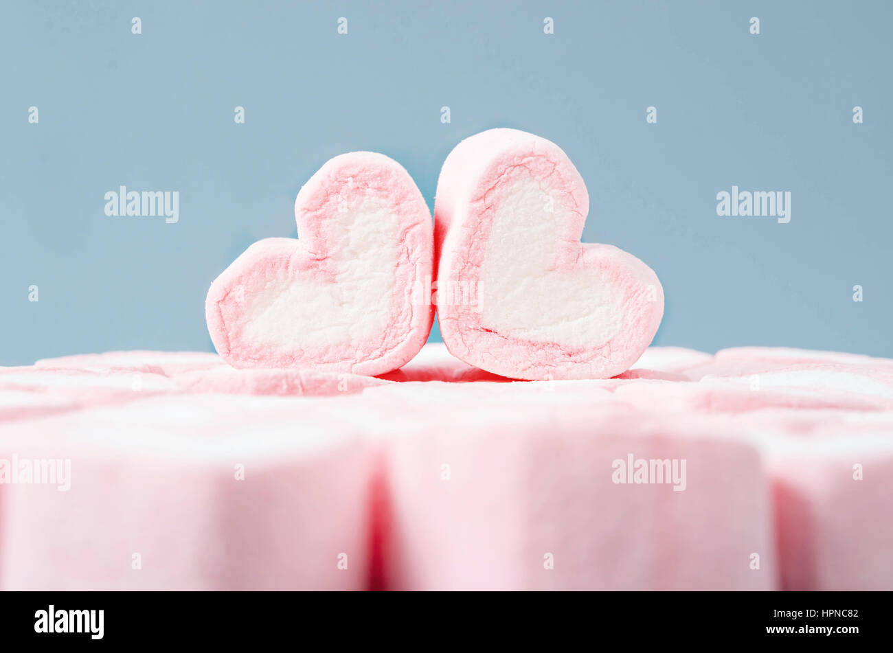 Pink heart marshmallow hi-res stock photography and images - Page 2 - Alamy