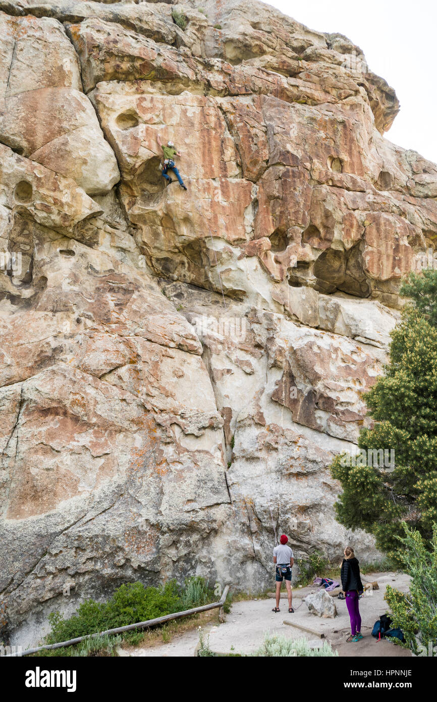 Brandon Prince climbing a route called Gemini rated 5.12a at the City of Rocks Stock Photo