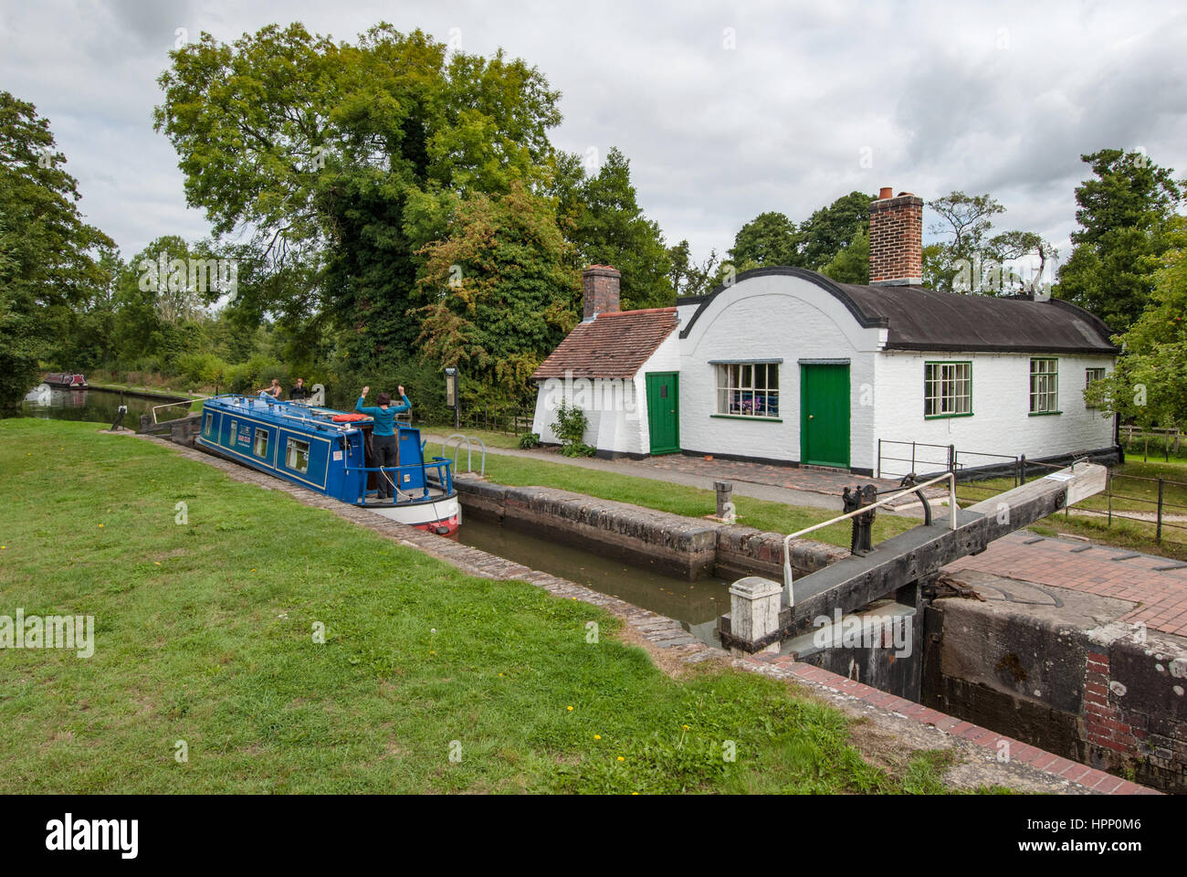 Lowsonford Lock No 31 And Quaint Barrel Roofed Lock Keepers House