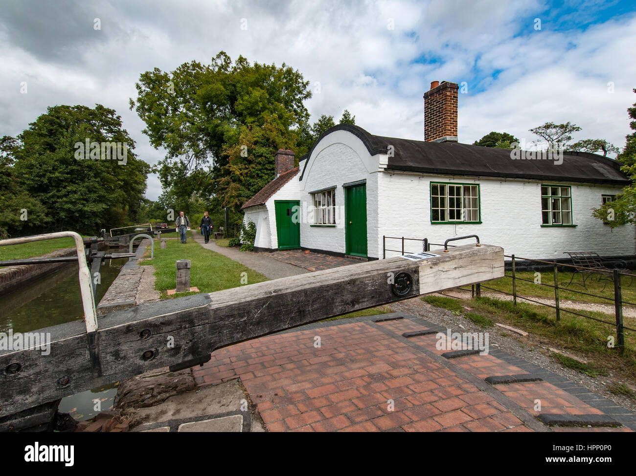 Lowsonford Lock No 31 And Quaint Barrel Roofed Lock Keepers House