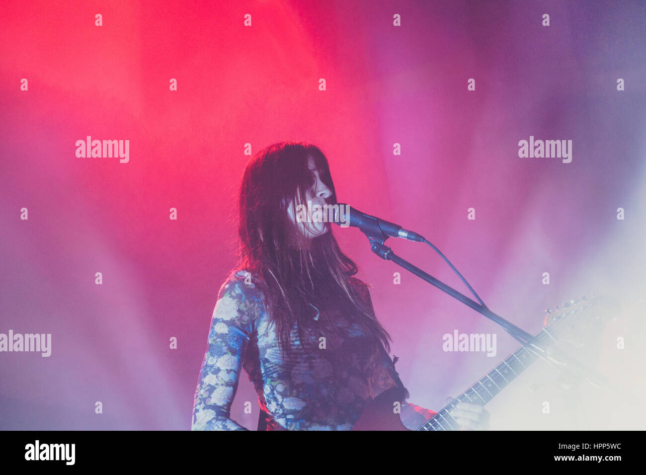 Warpaint Performing Live At The Grand Dome Central For Liverpool Music Week October 2016 - Photo By Michelle Roberts Stock Photo
