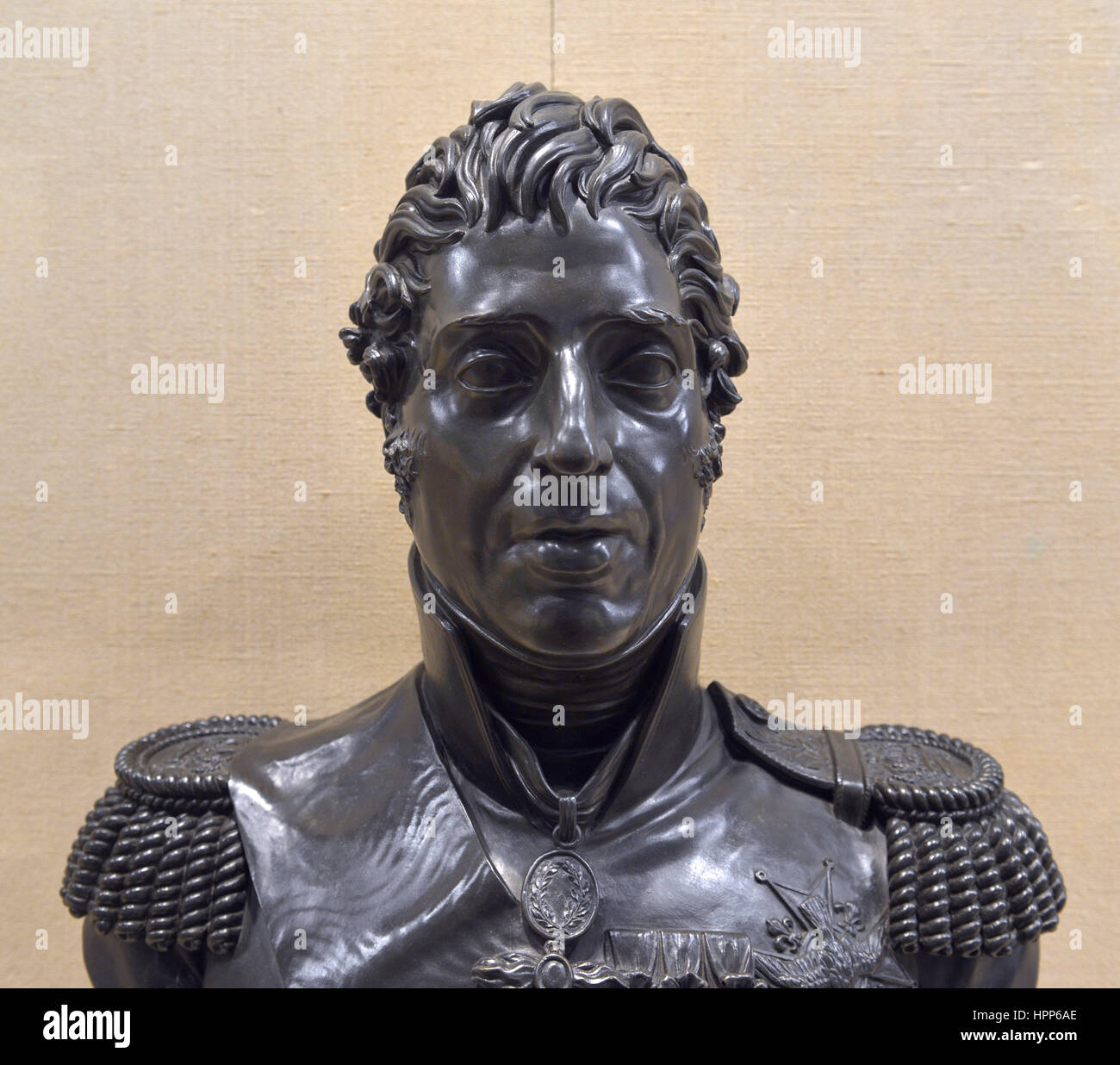 Sculpture louvre hires stock photography and images Alamy