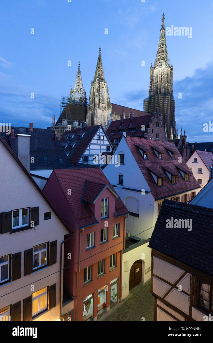 View of the Ulm roofs houses and Ulm Minster, Cathedral, Ulm, Baden