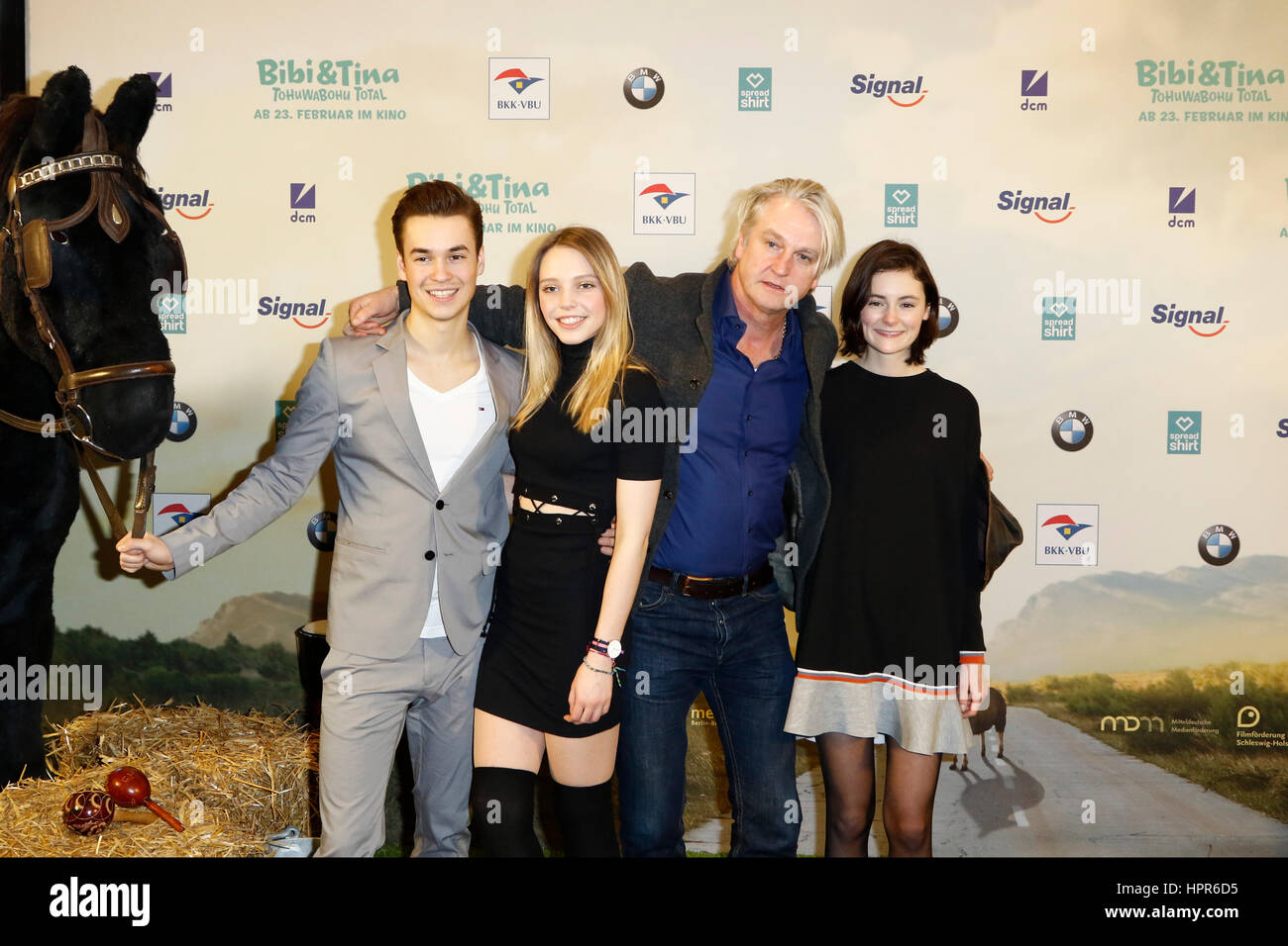 Hamburg, Germany, 21st FEB, 2017. Louis Held, Lina Larissa Strahl, Detlev Buck and Lea van Acken attending the 'Bibi & Tina - Tohuwabohu Total' Premie Stock Photo