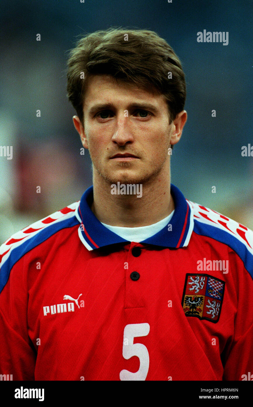 Czech Soccer - Sparta Prague v Slavia Prague. Radek Bejbl, Slavia Prague  (right Stock Photo - Alamy