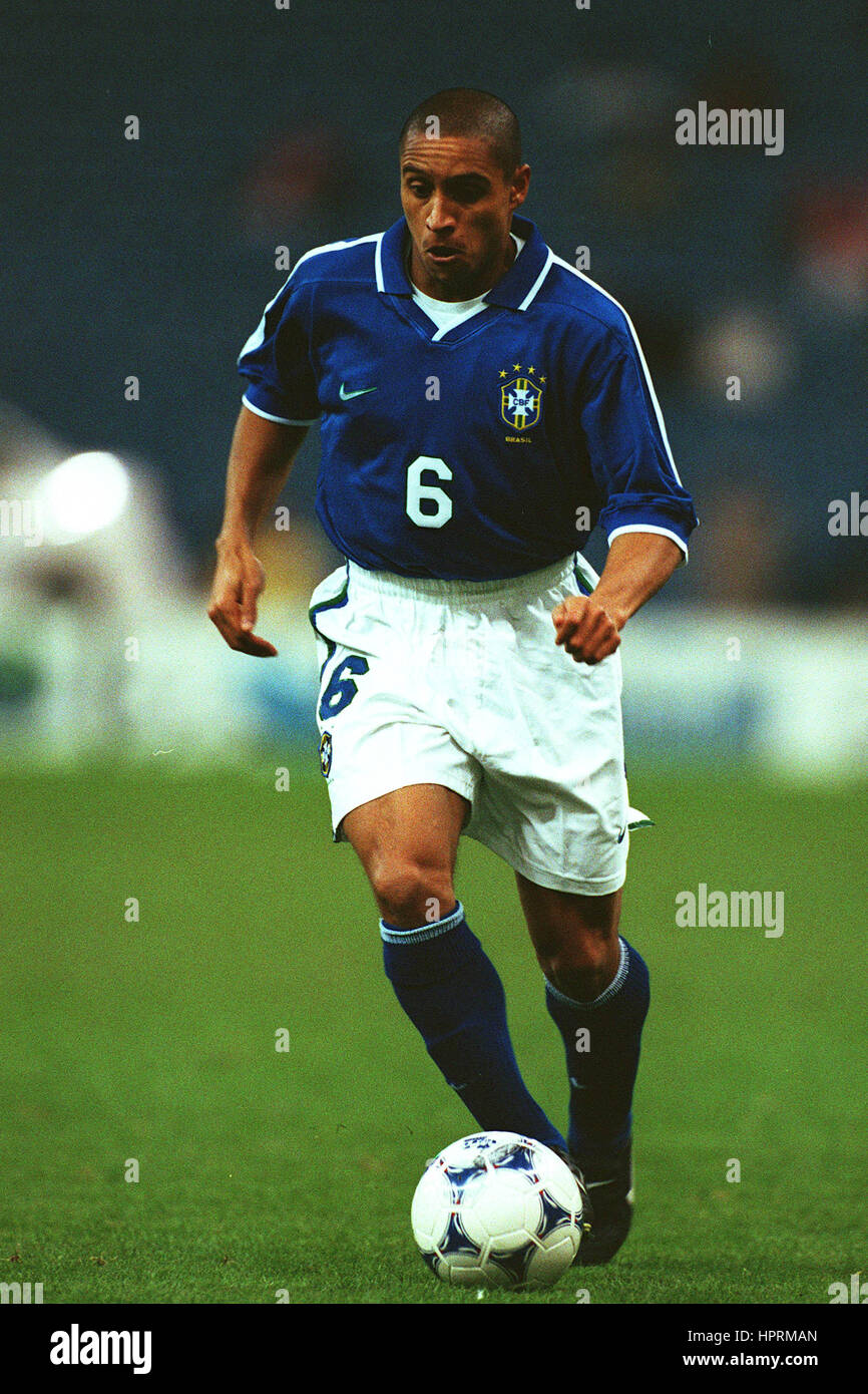 roberto-carlos-1998-hi-res-stock-photography-and-images-alamy