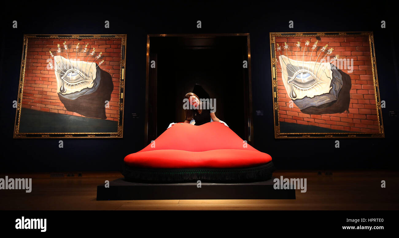 Home & Garden Salvador Dali Mae West Lips Sofa Picture Surrealist