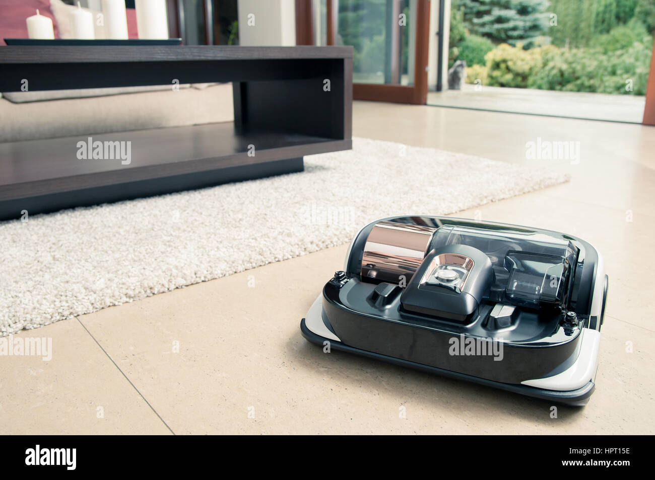 Robot vacuum hires stock photography and images Alamy