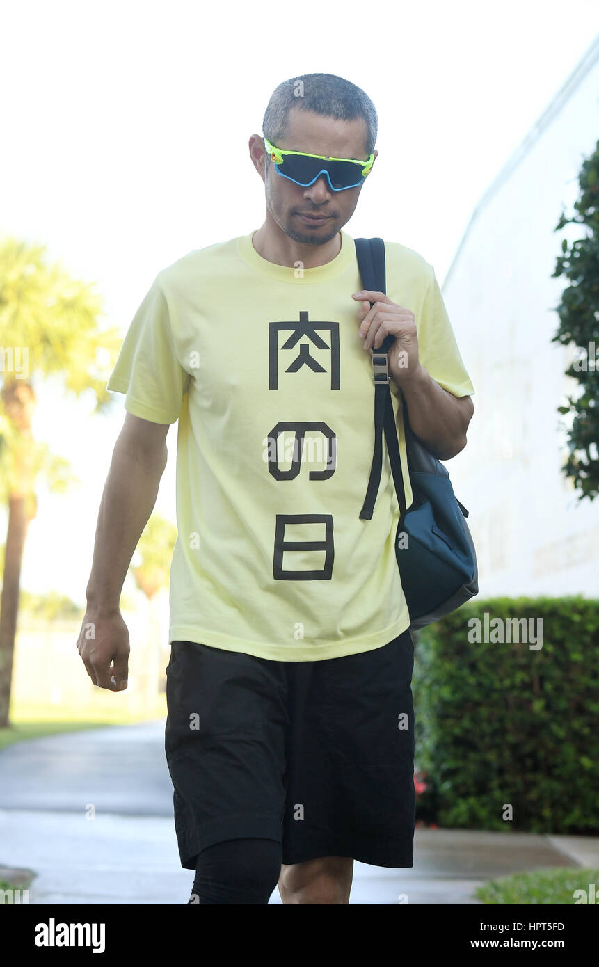 Jupiter, Florida, USA. 25th Feb, 2015. Ichiro Suzuki (Marlins) MLB : Ichiro  Suzuki of the Miami Marlins wears a t-shirt reading OTSUKARE SABA during  the Miami Marlins spring training camp in Jupiter