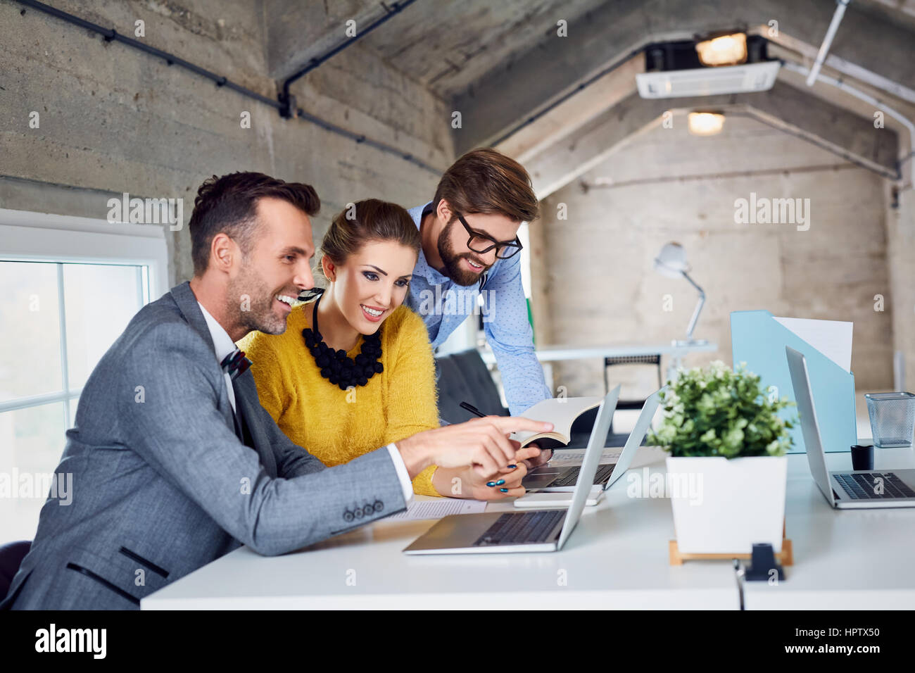Group of people formal wear hi-res stock photography and images - Alamy