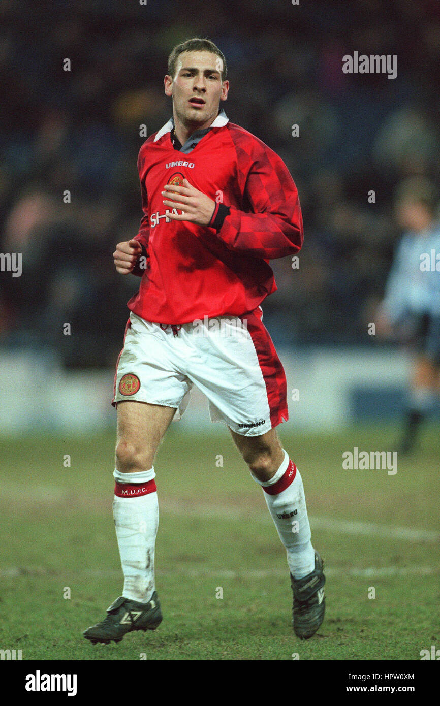 JAMIE WOOD MANCHESTER UNITED FC 12 February 1998 Stock Photo - Alamy