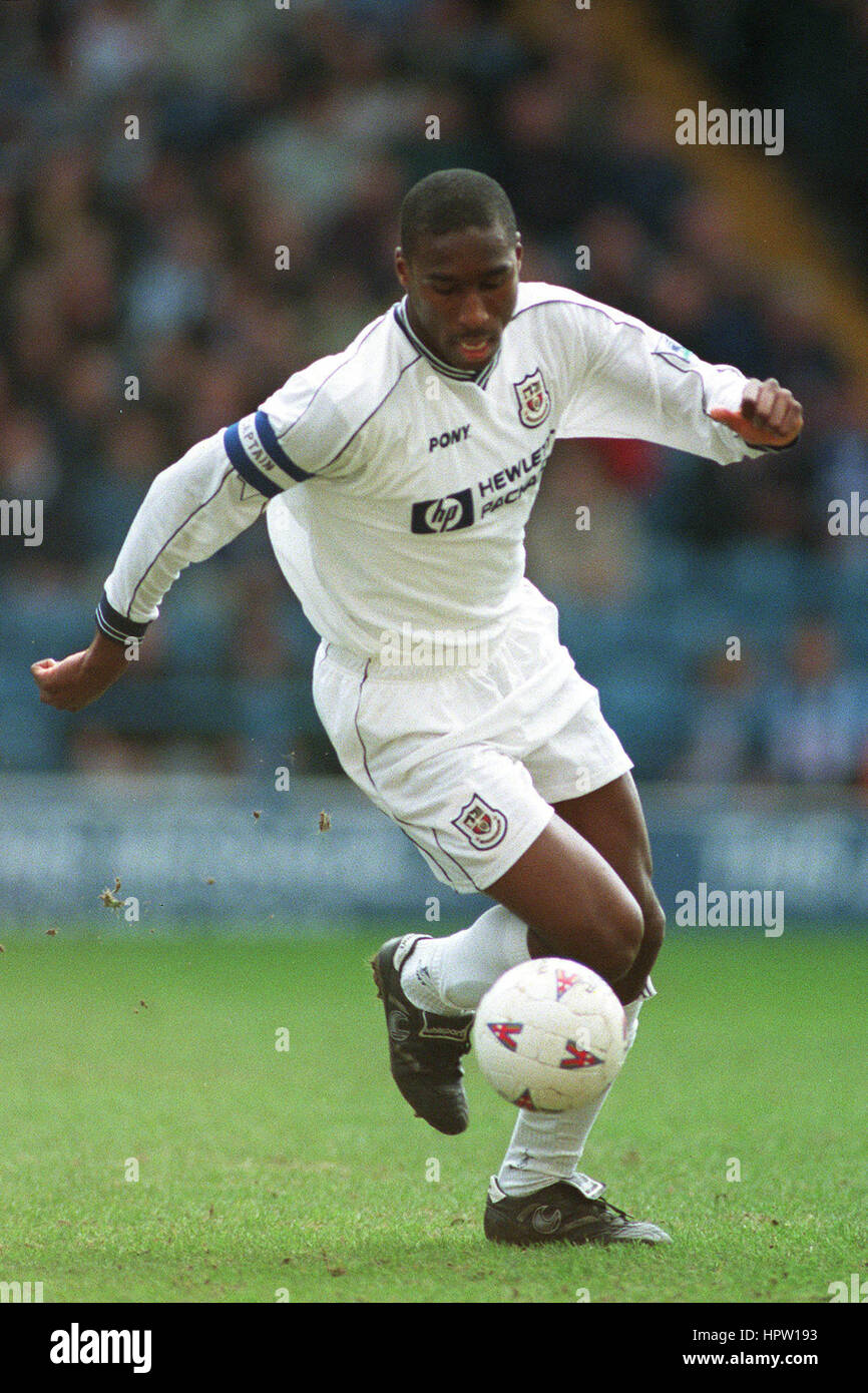 SOL CAMPBELL TOTTENHAM HOTSPUR FC 23 February 1998 Stock Photo
