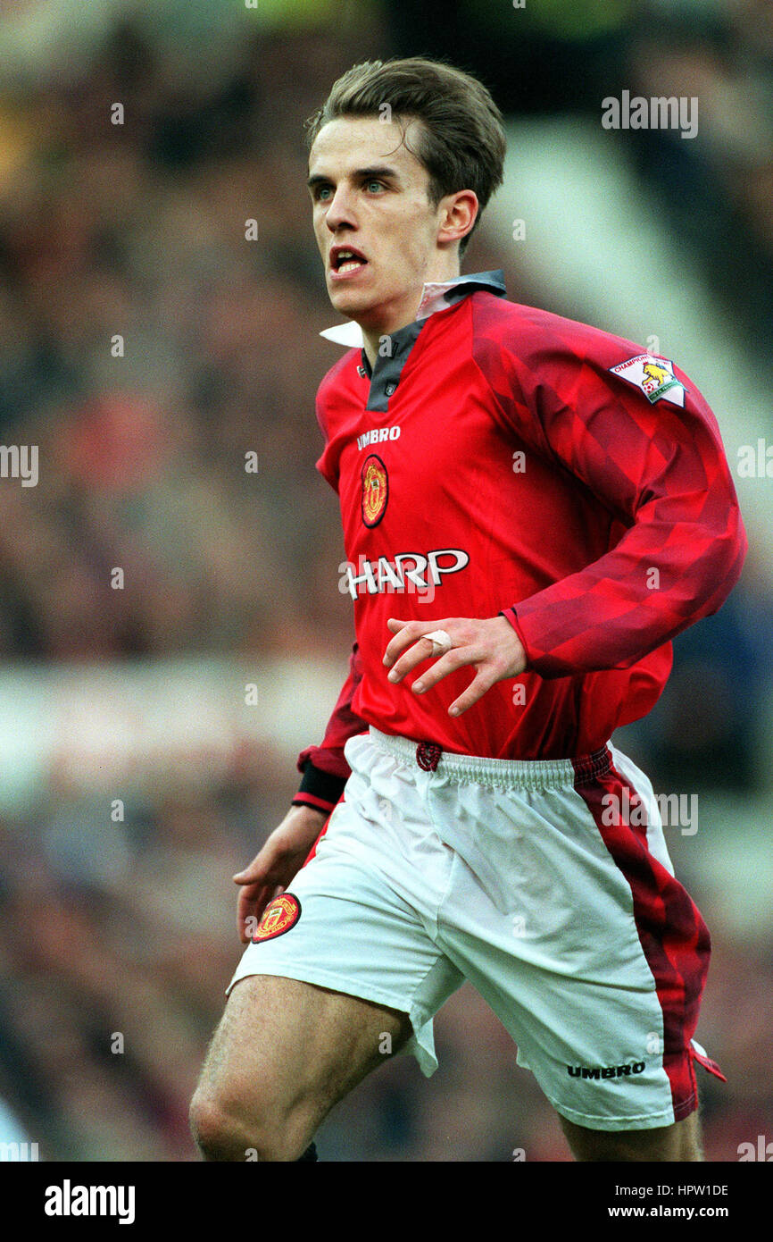 PHILIP NEVILLE MANCHESTER UNITED FC 23 February 1998 Stock Photo - Alamy