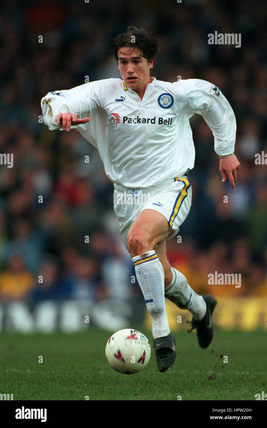 HARRY KEWELL LEEDS UNITED FC 05 March 1998 Stock Photo Alamy