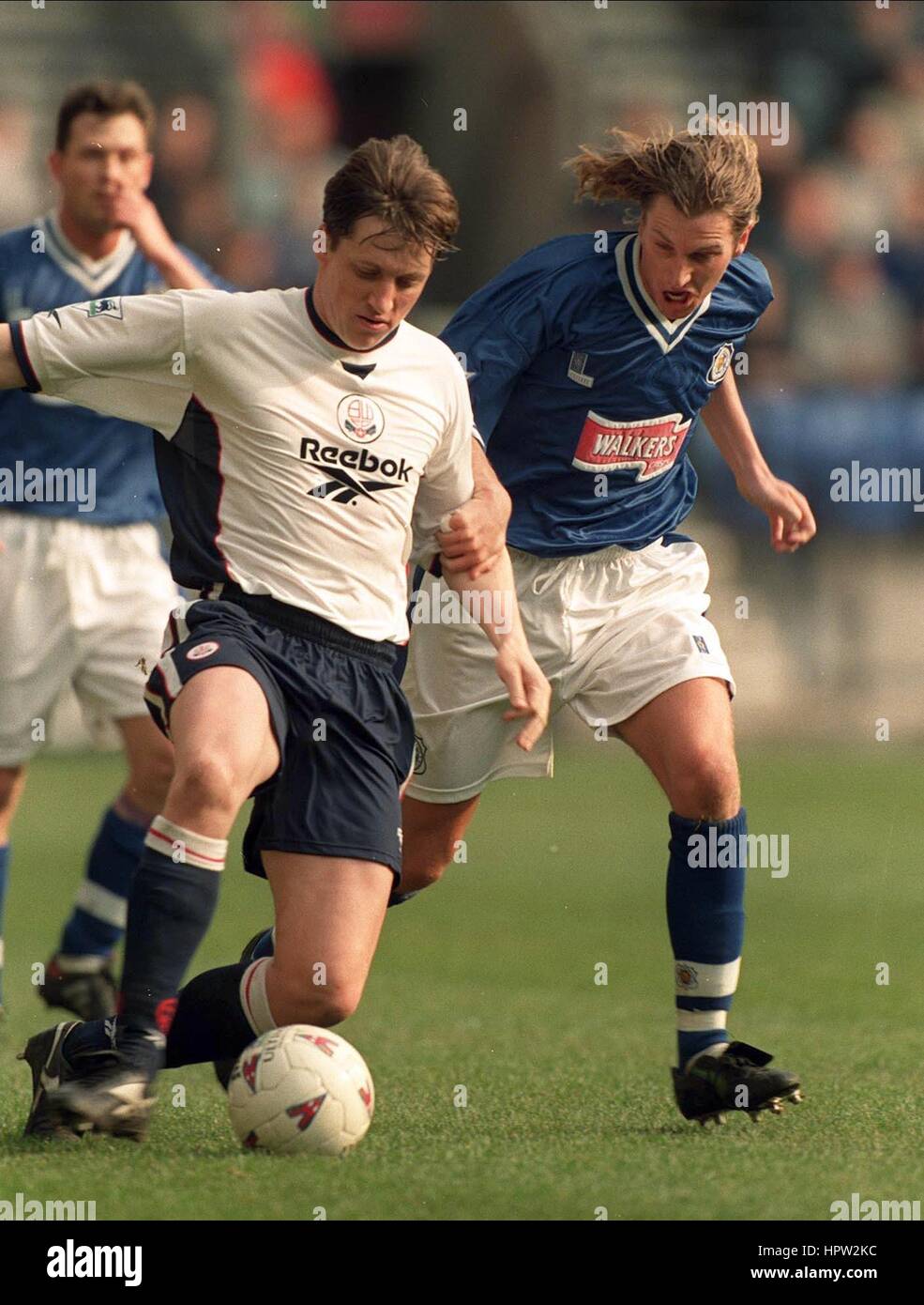 JIMMY PHILLIPS & ROB SAVAGE BOLTON WANDERERS V LEICESTER C 28 March 1998 Stock Photo