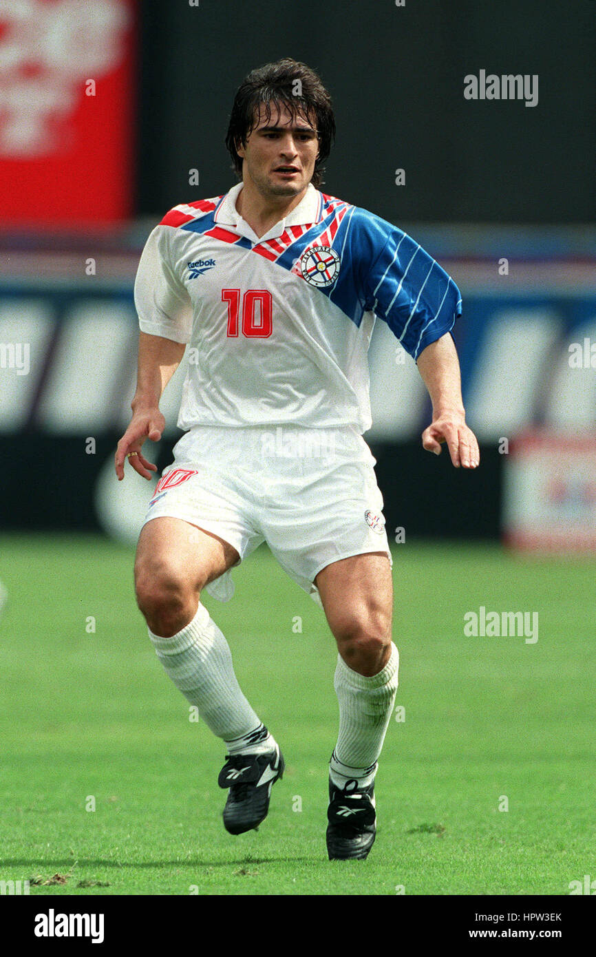 ROBERTO ACUNA PARAGUAY 31 March 1998 Stock Photo Alamy