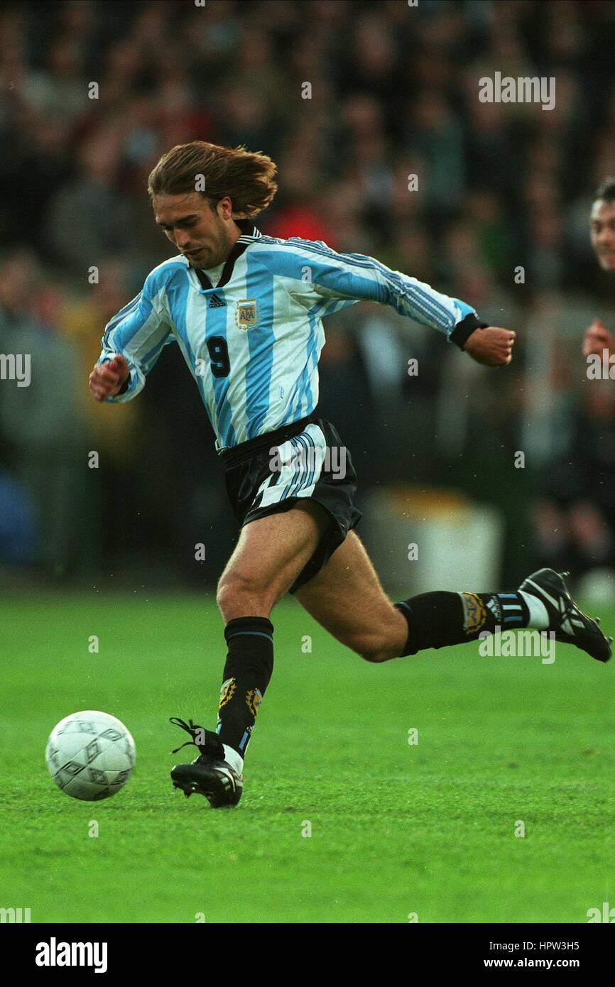 Gabriel Batistuta International Soccer Stars No 1998 Argentina 3 PG Tips 