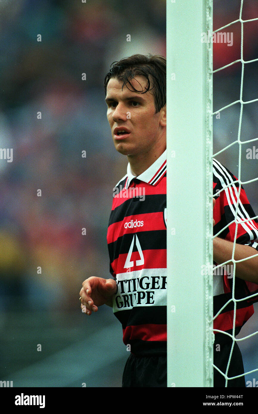 MITKO STOJKOWSKI VFB STUTTGART 25 August 1998 Stock Photo Alamy