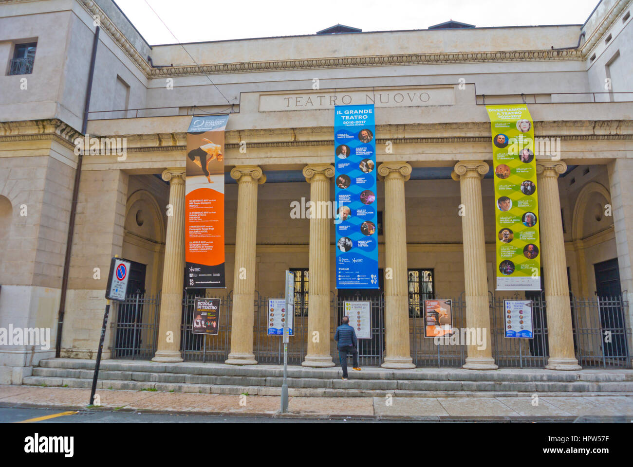 Teatro nuovo hi-res stock photography and images - Alamy