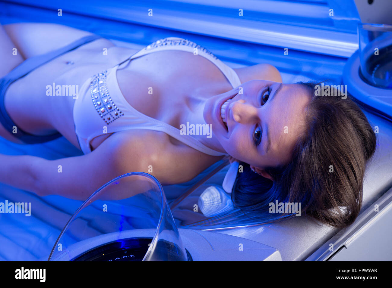 Very hot girl in solarium