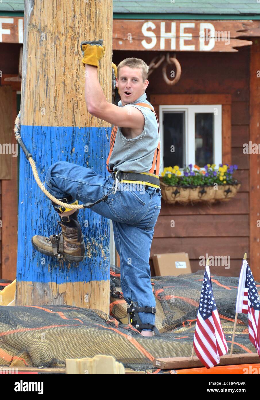 Lumberjack competition hires stock photography and images Alamy
