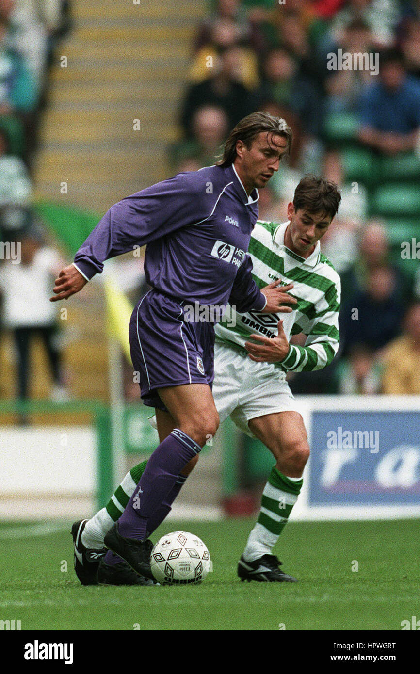 DAVID GINOLA TOTTENHAM HOTSPUR FC 24 September 1997 Stock Photo
