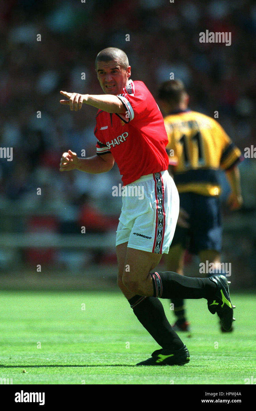 Roy keane manchester united hi-res stock photography and images - Page 9 -  Alamy