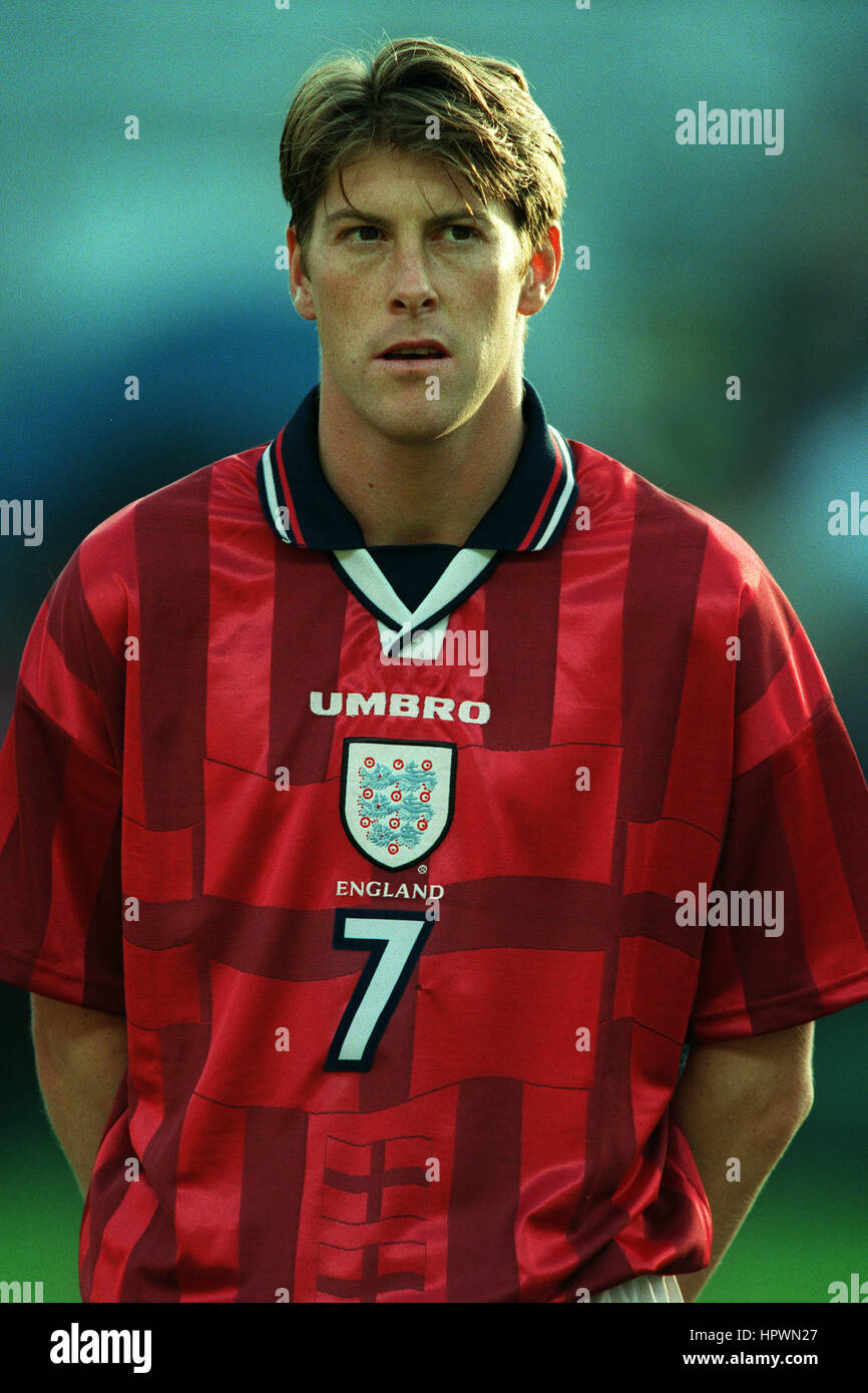 darren-anderton-england-tottenham-hotspur-fc-08-september-1998-stock