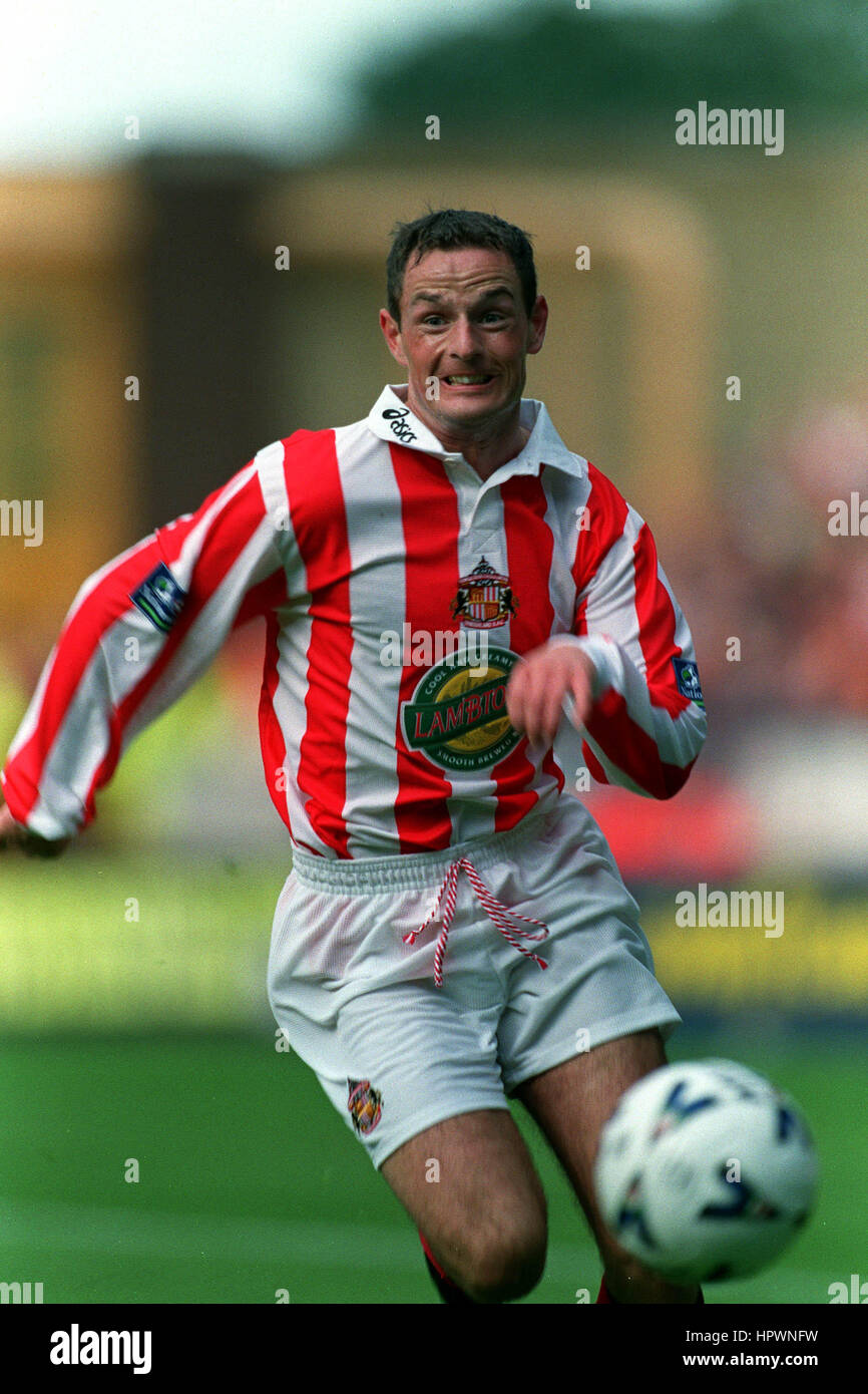 ALLAN JOHNSTON SUNDERLAND FC 13 September 1998 Stock Photo Alamy