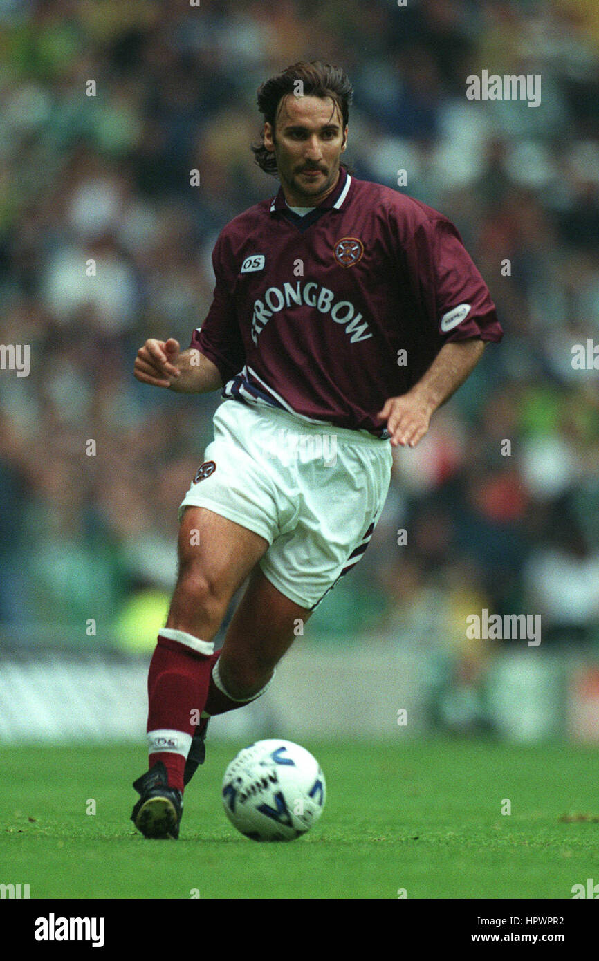 STEFANO SALVATORI HEART OF MIDLOTHIAN FC 27 September 1998 Stock Photo