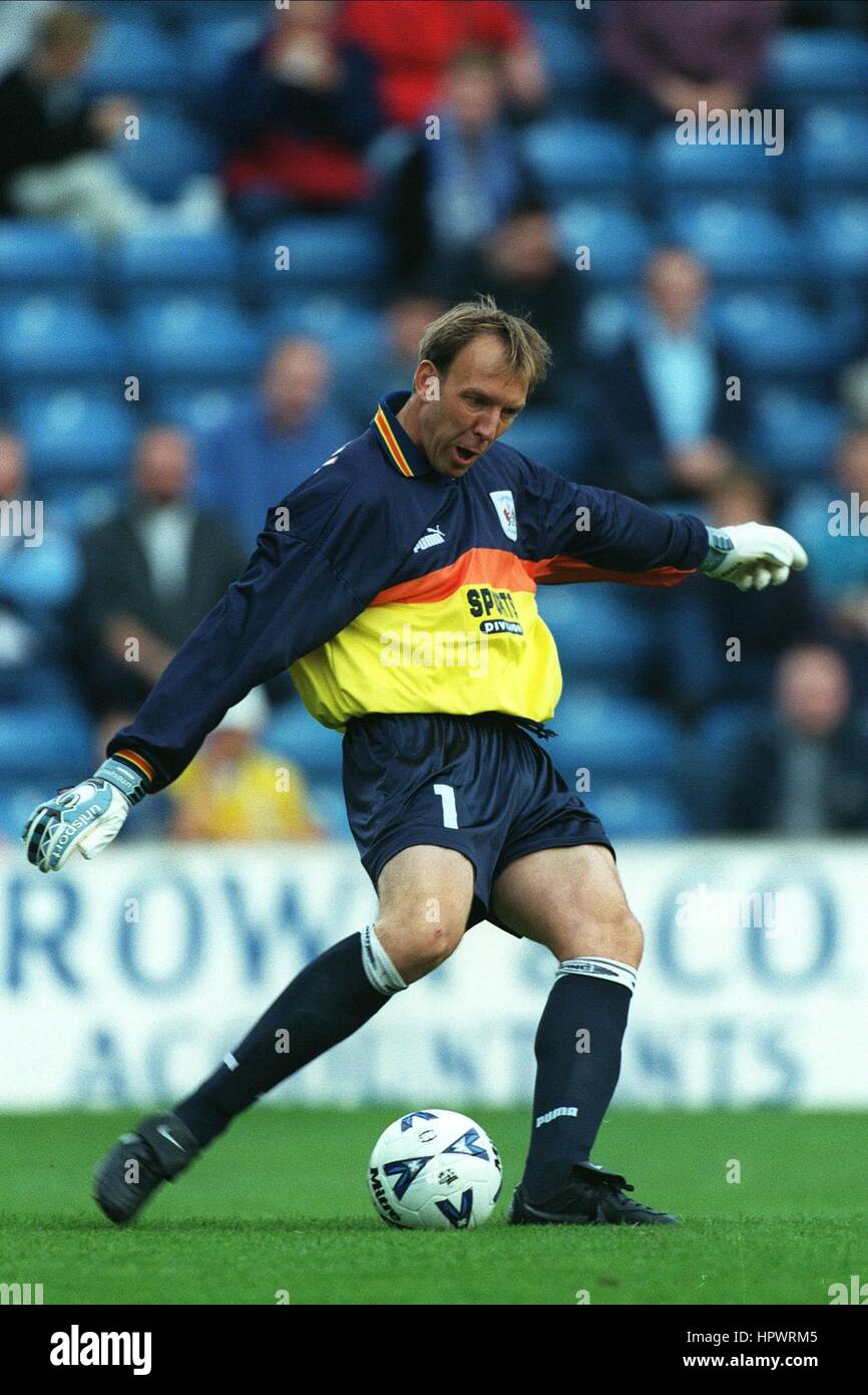 GORDON MARSHALL KILMARNOCK FC 05 October 1998 Stock Photo - Alamy