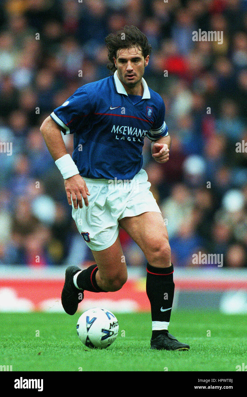 LORENZO AMORUSO GLASGOW RANGERS FC 18 October 1998 Stock Photo - Alamy