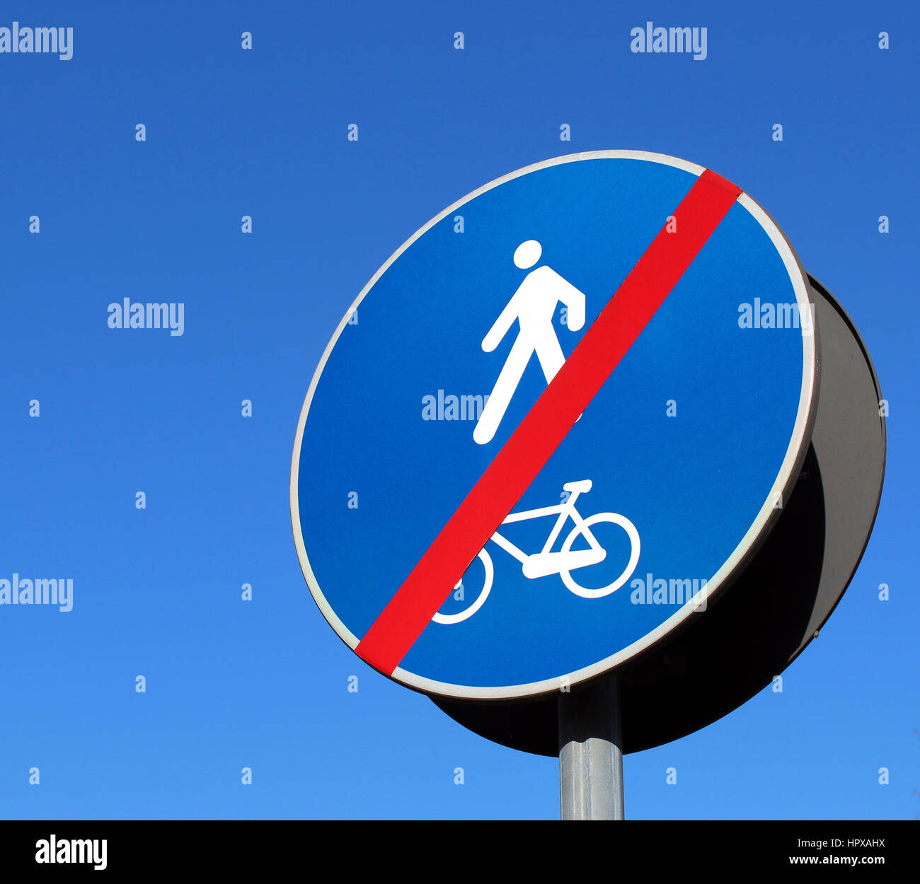 Bike lane end road sign Stock Photo - Alamy