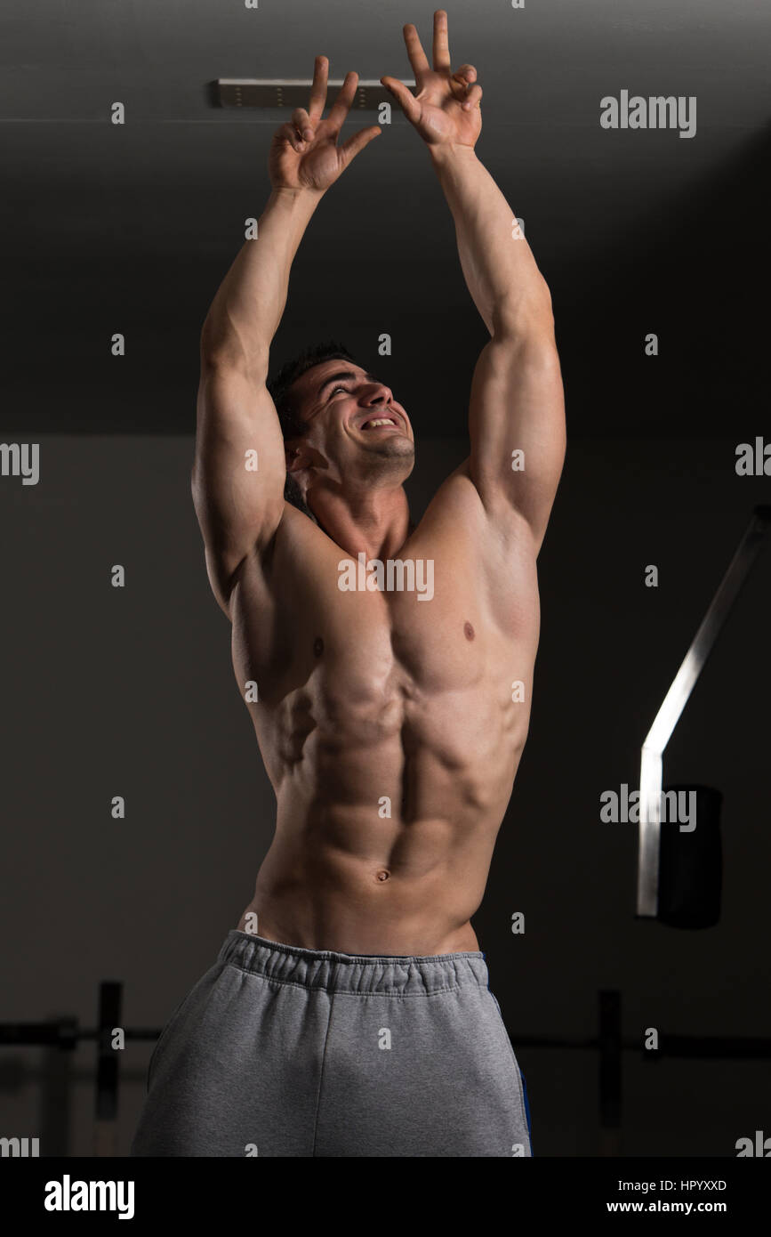 Aggregate 137+ bodybuilding poses for photography latest vova.edu.vn