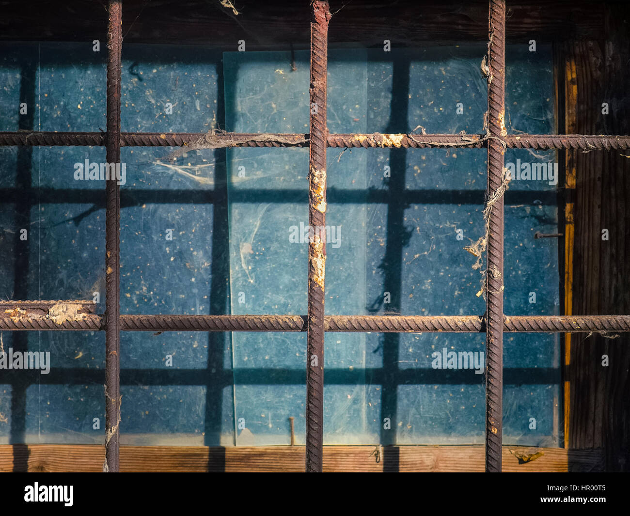 Latticepattern hi-res stock photography and images - Alamy