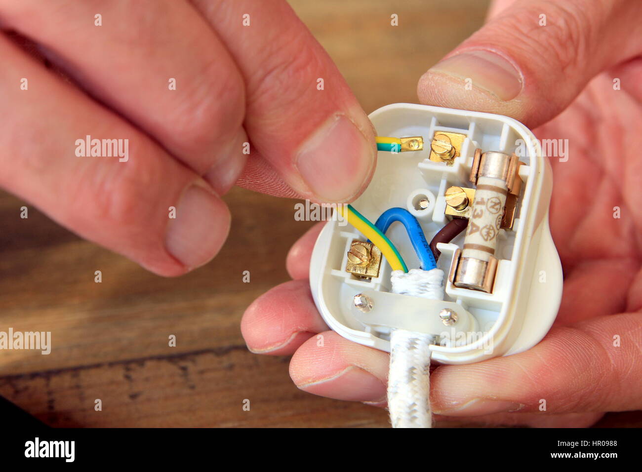 Wiring a three pin plug hi res stock photography and images alamy