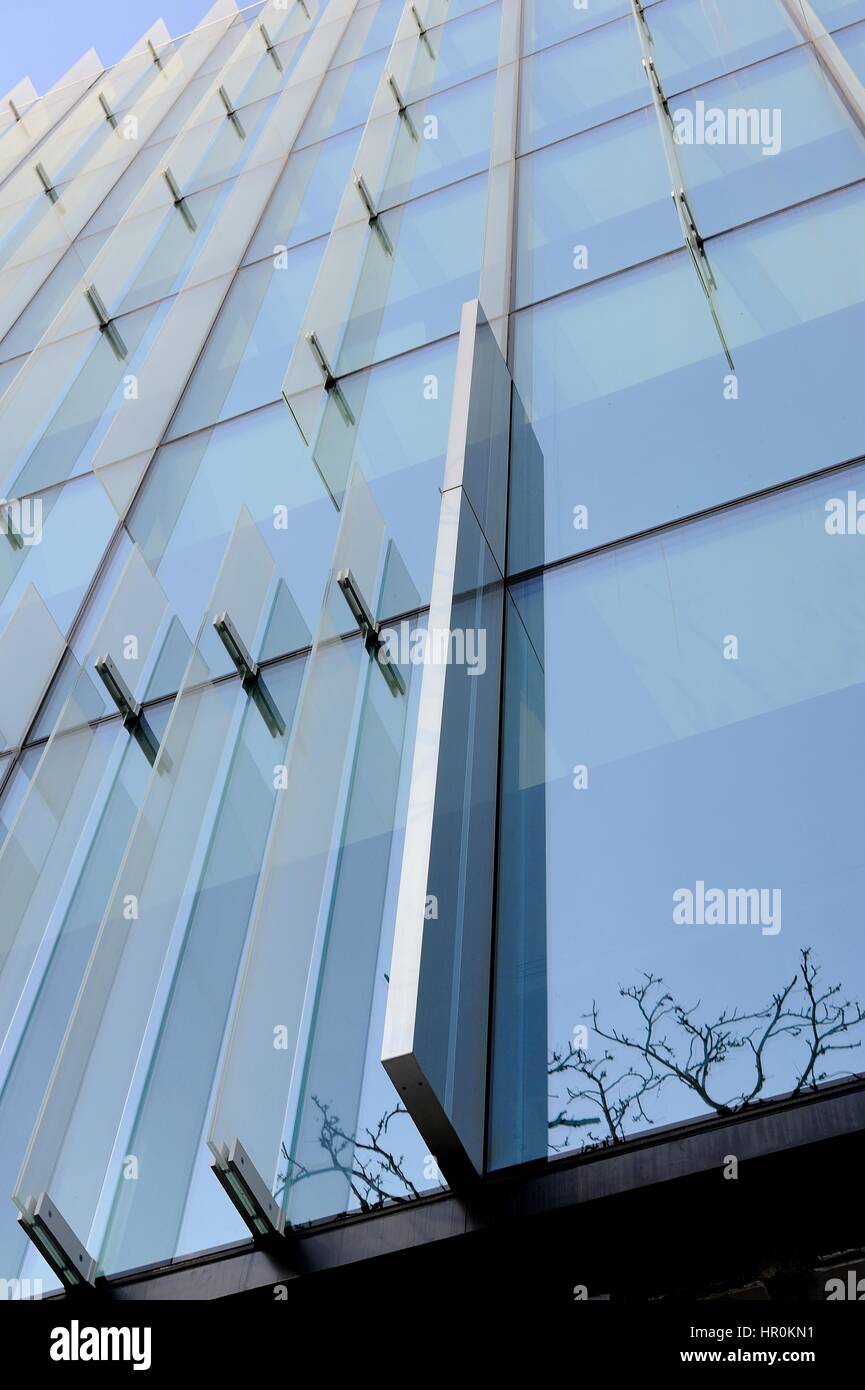 Milan new Amazon office in Italy Stock Photo Alamy