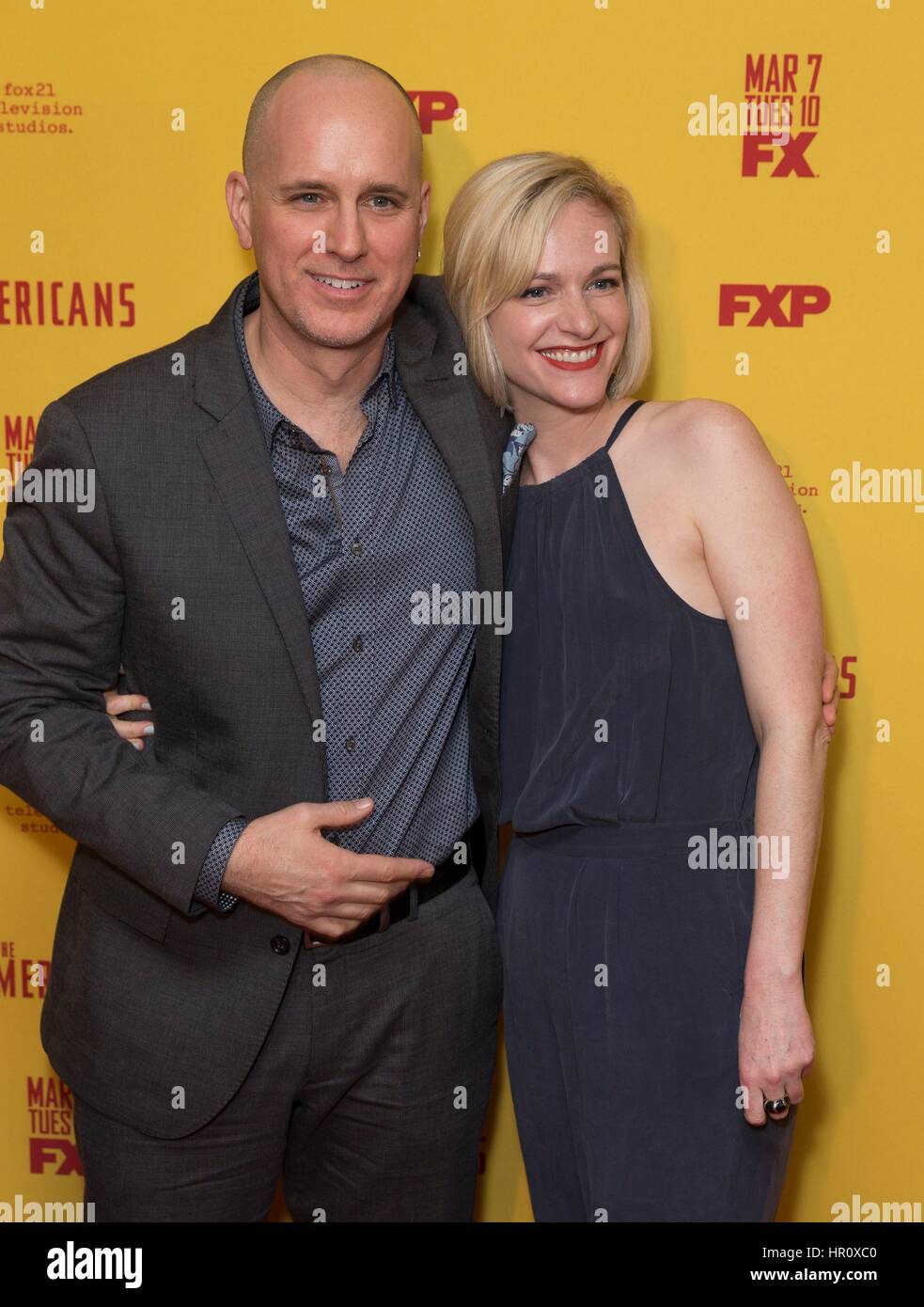 New York, NY, USA. 25th Feb, 2017. Kelly AuCoin, Suzy Jane Hunt at arrivals for THE AMERICANS Season Five Premiere, Directors Guild of America (DGA) Theater, New York, NY February 25, 2017. Credit: Lev Radin/Everett Collection/Alamy Live News Stock Photo