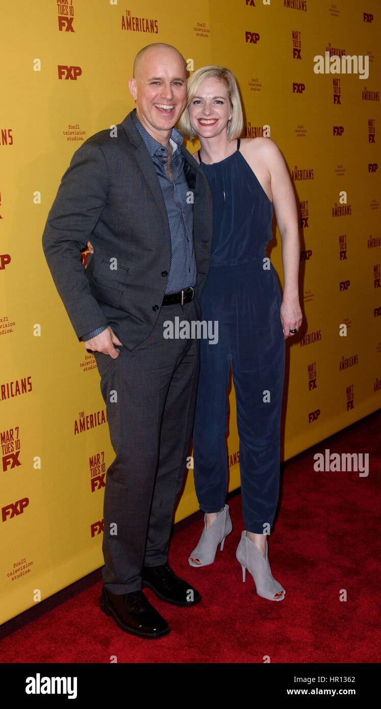 New York, NY, USA. 25th Feb, 2017. Kelly AuCoin, Suzy Jane Hunt at arrivals for THE AMERICANS Season Five Premiere, Directors Guild of America (DGA) Theater, New York, NY February 25, 2017. Credit: RCF/Everett Collection/Alamy Live News Stock Photo