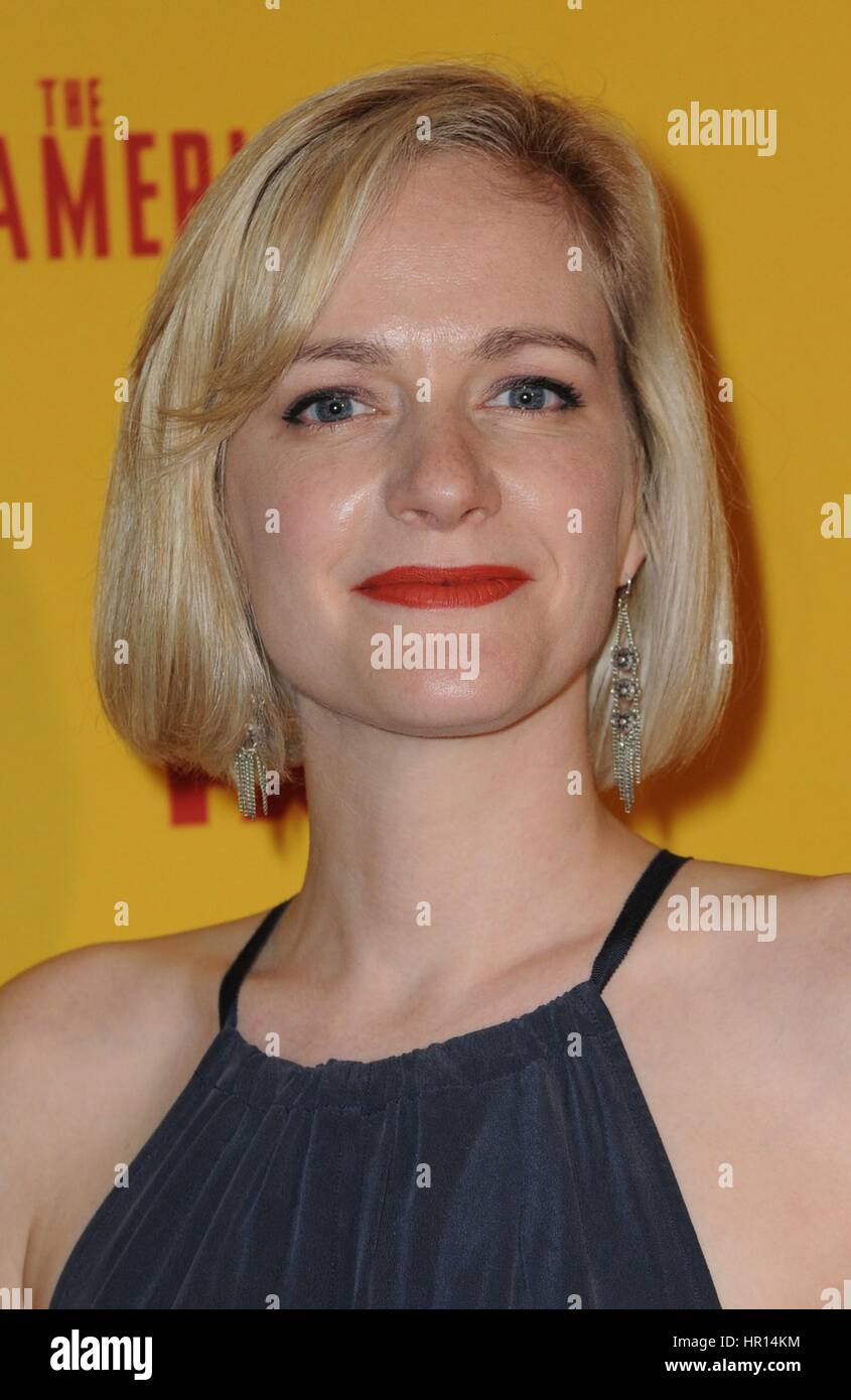New York, NY, USA. 25th Feb, 2017. Suzy Jane Hunt at arrivals for THE AMERICANS Season Five Premiere, Directors Guild of America (DGA) Theater, New York, NY February 25, 2017. Credit: Kristin Callahan/Everett Collection/Alamy Live News Stock Photo