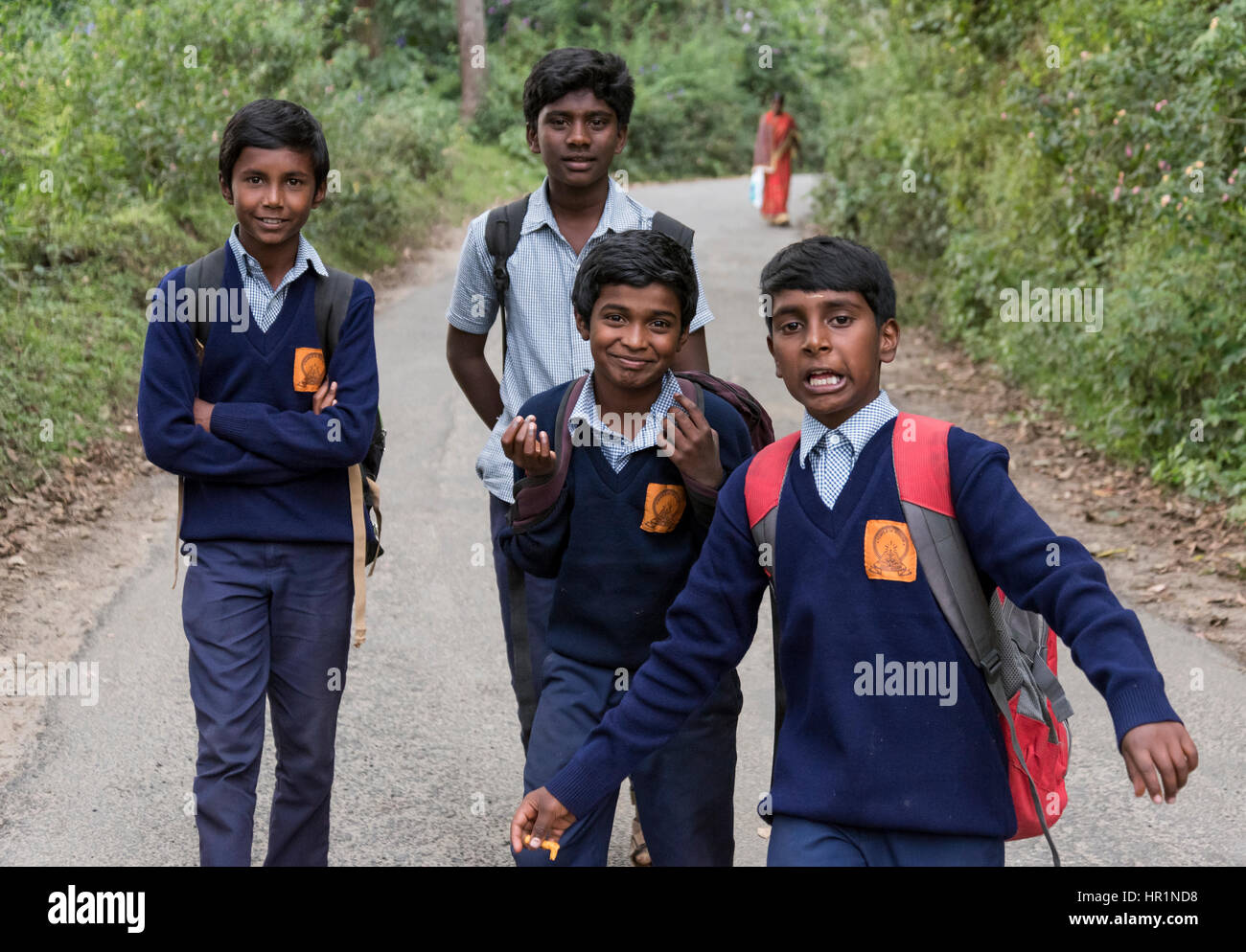 Kerala school uniform hires stock photography and images Alamy