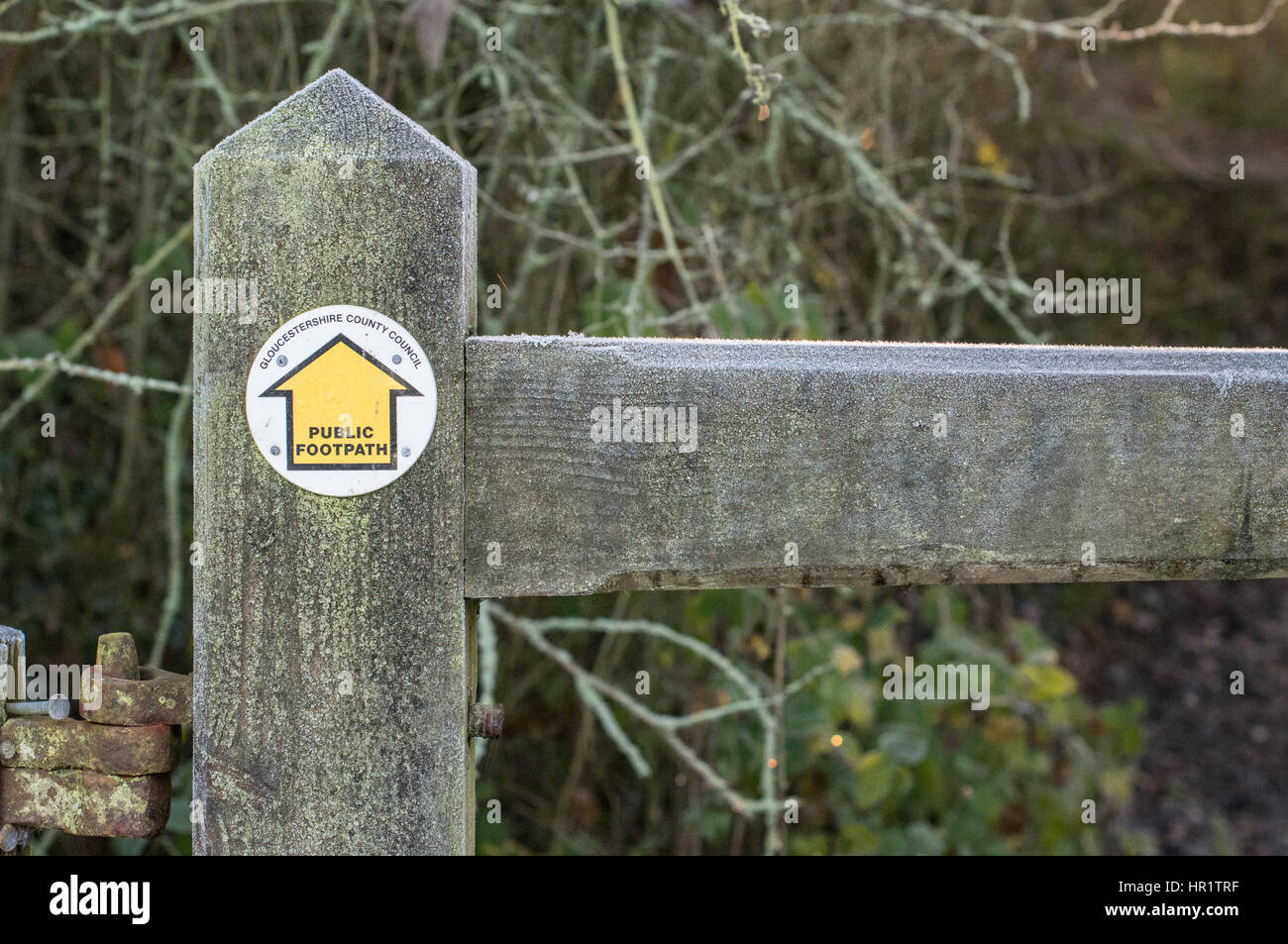 Public Footpath sign showing the magnificent walks in the Cotswolds from Mickleton in an area of outstanding natural beauty Stock Photo