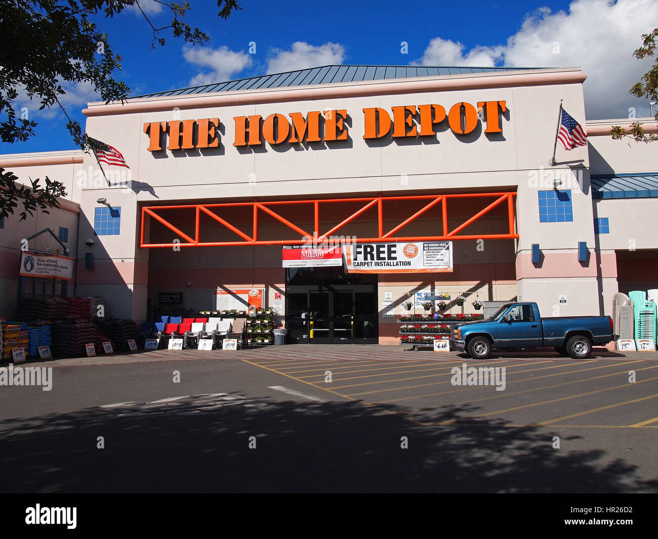 Hardware Store And Home Depot High Resolution Stock Photography And Images Alamy Hardware Store And Home Depot High Resolution Stock Photography And Images Alamy