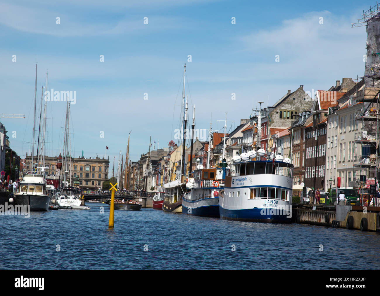 Nyhavn harbour, Copenhagen, Denmark Stock Photo - Alamy