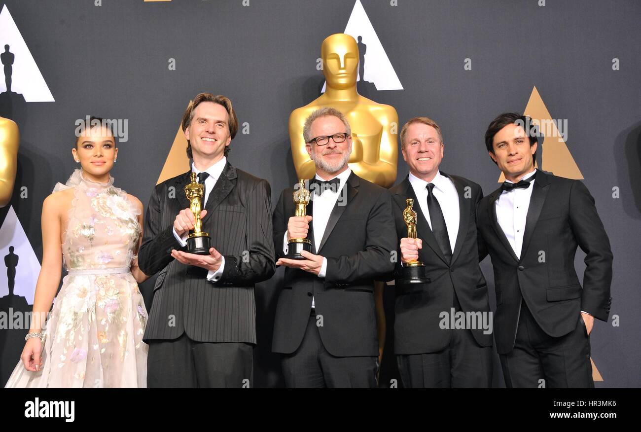 Los Angeles, CA, USA. 26th Feb, 2017. Hailee Steinfeld in the press