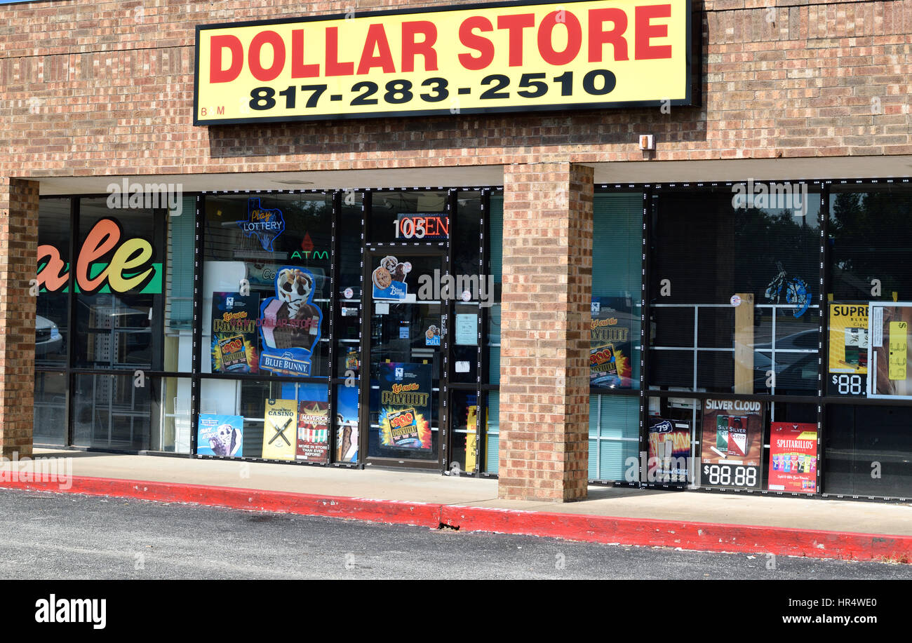 Generic dollar store in Texas Stock Photo