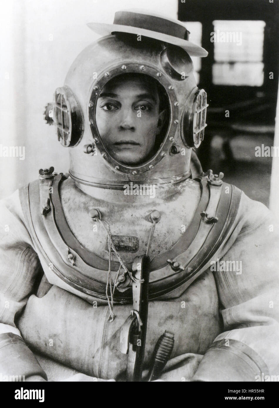 THE NAVIGATOR 1924 Buster Keaton productions film with Buster Keaton