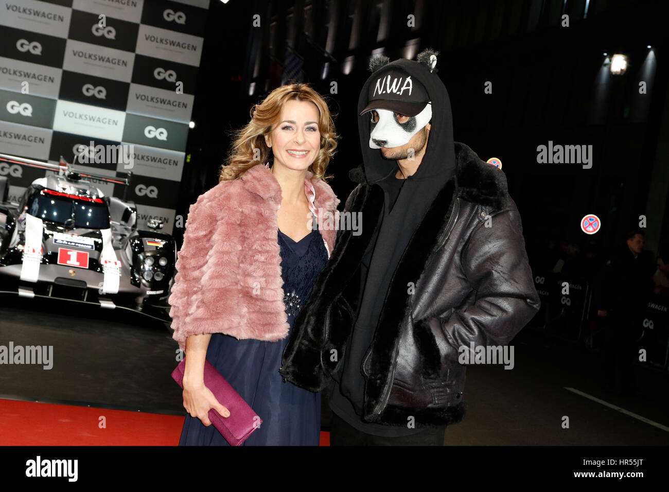 Berlin, Germany, 10th NOV, 2016. Bettina Cramer and Carlo Waibel aka