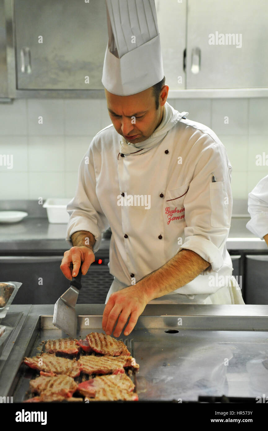 Istituto alberghiero Gattinara, chef at work Stock Photo