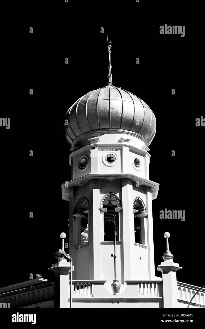 blur in south africa old mosque in city center of durban and religion